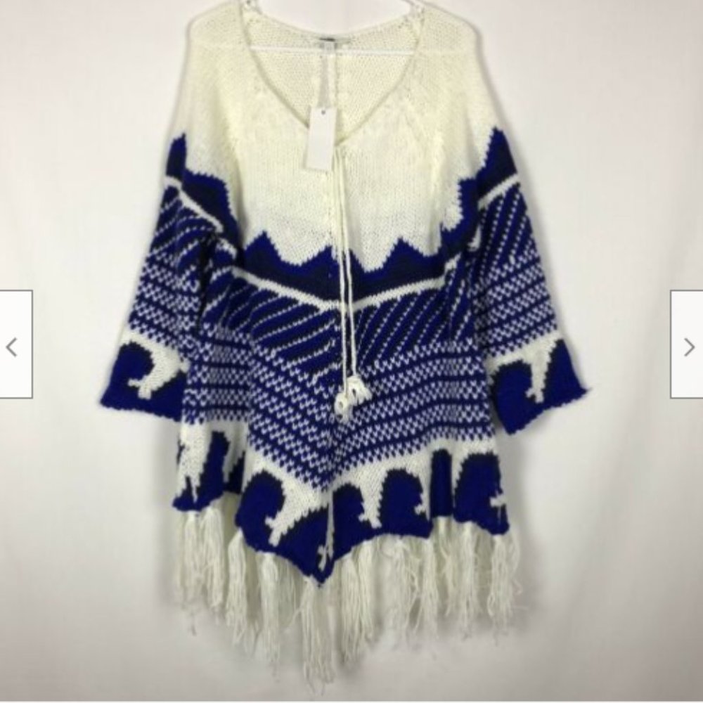 Piperlime Fringed Knitted Poncho Cape Blue & White